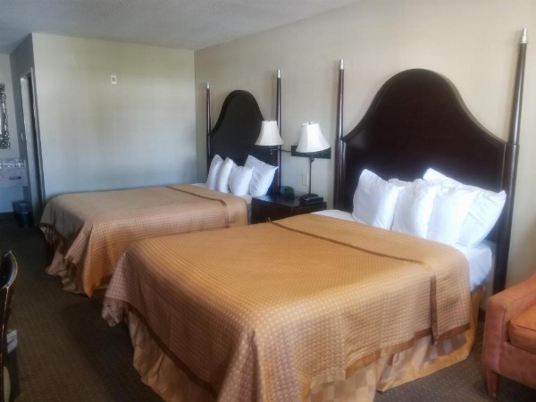 Inn At Mulberry Grove image 12